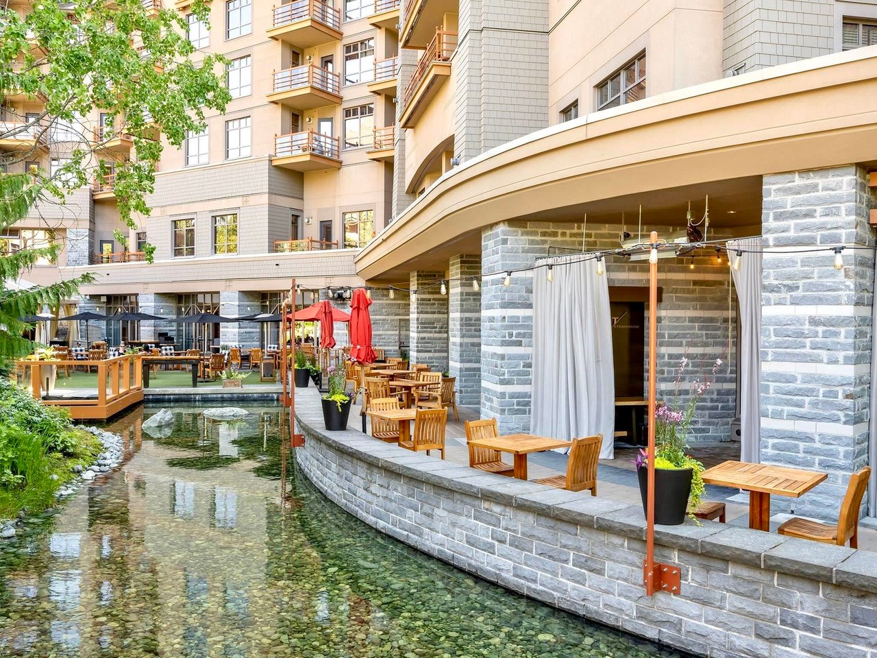 337-4591 Blackcomb Wy