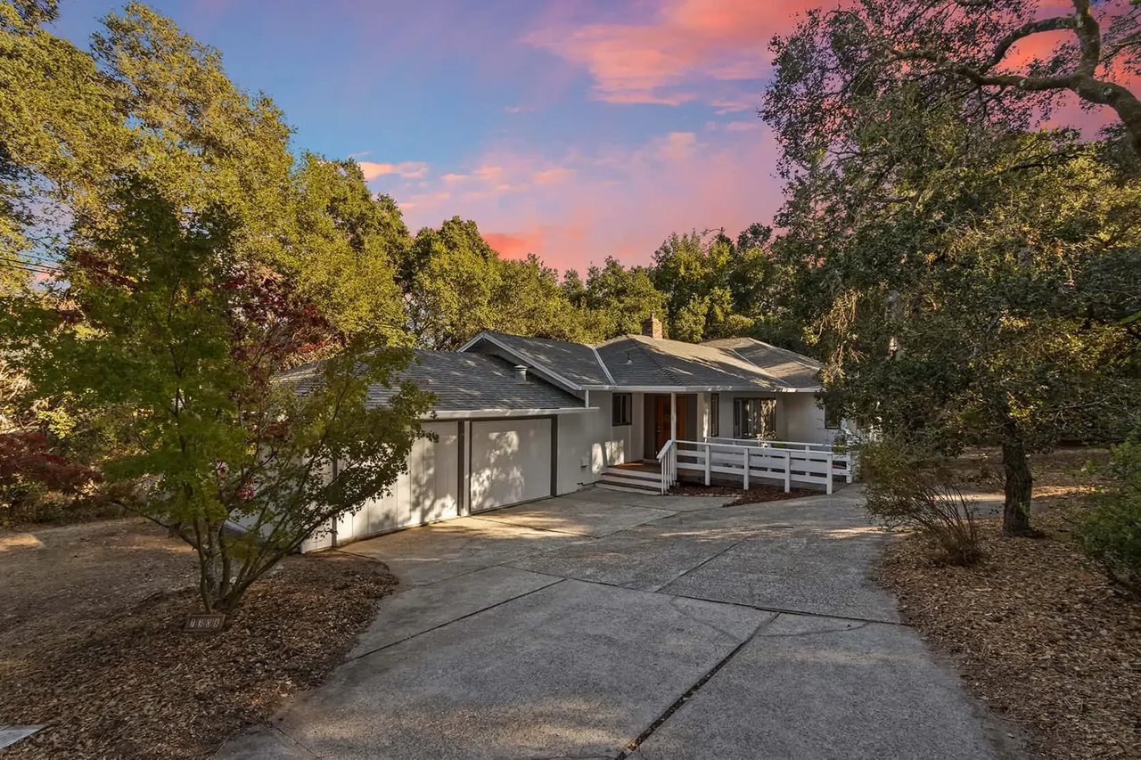 Linda L. (7308 Hihn Rd, Ben Lomond, CA)
