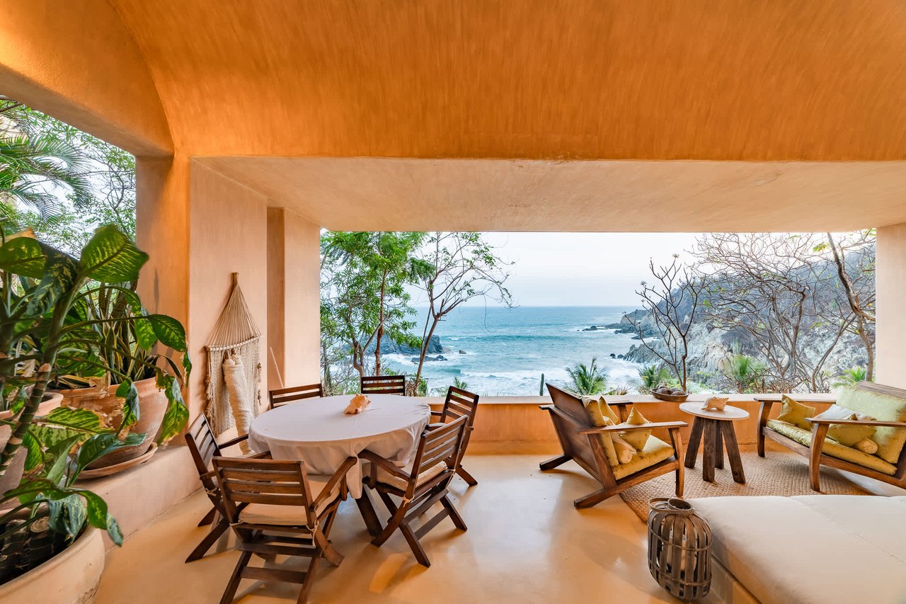 4 bedroom, Single Family Homes, Villa Mactzil, Montecito Beach Village