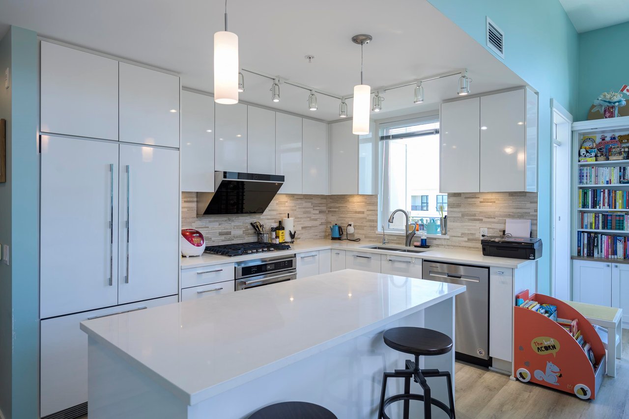 427-9500 Tomicki Avenue, Richmond
