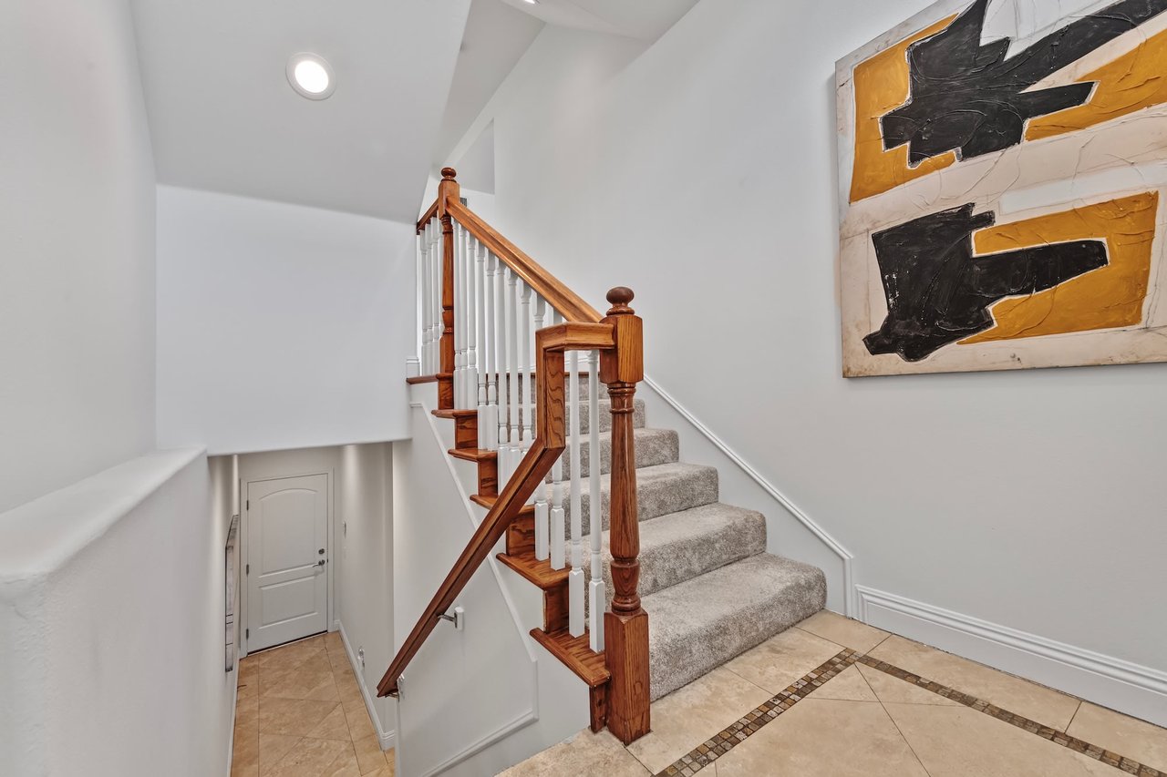 1042 7th Street