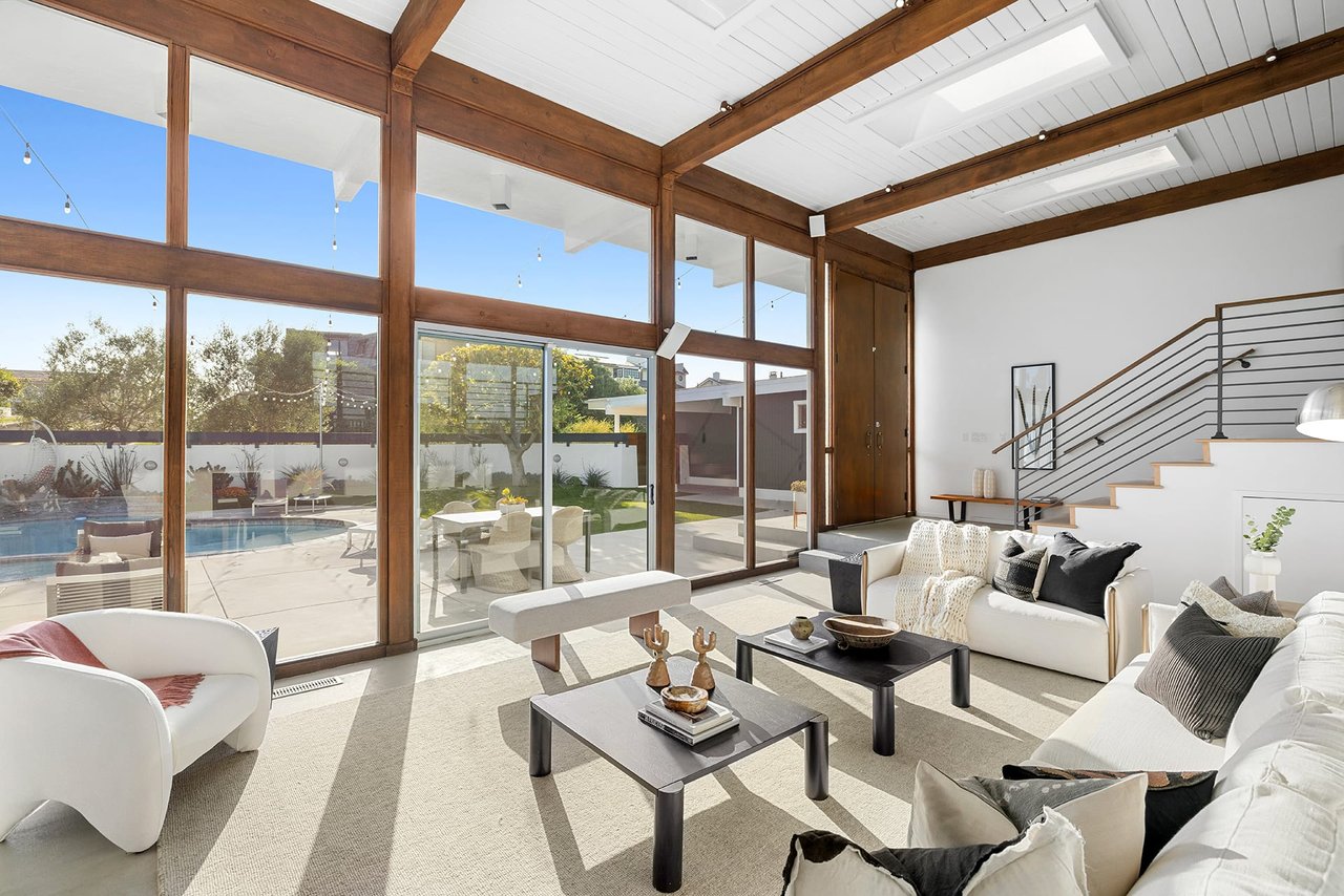 1600 Galaxy Drive