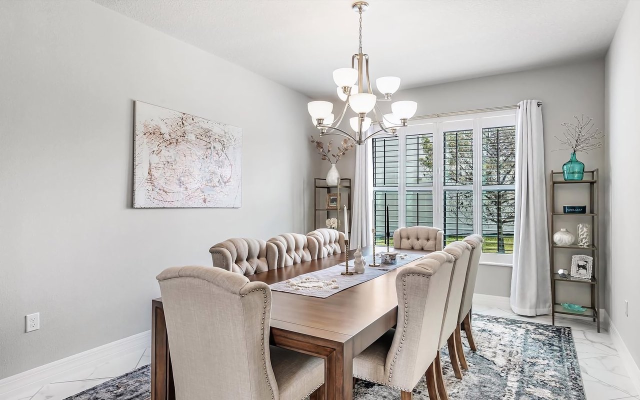 NAPLES’ HOT REAL ESTATE MARKET STILL GOING STRONG