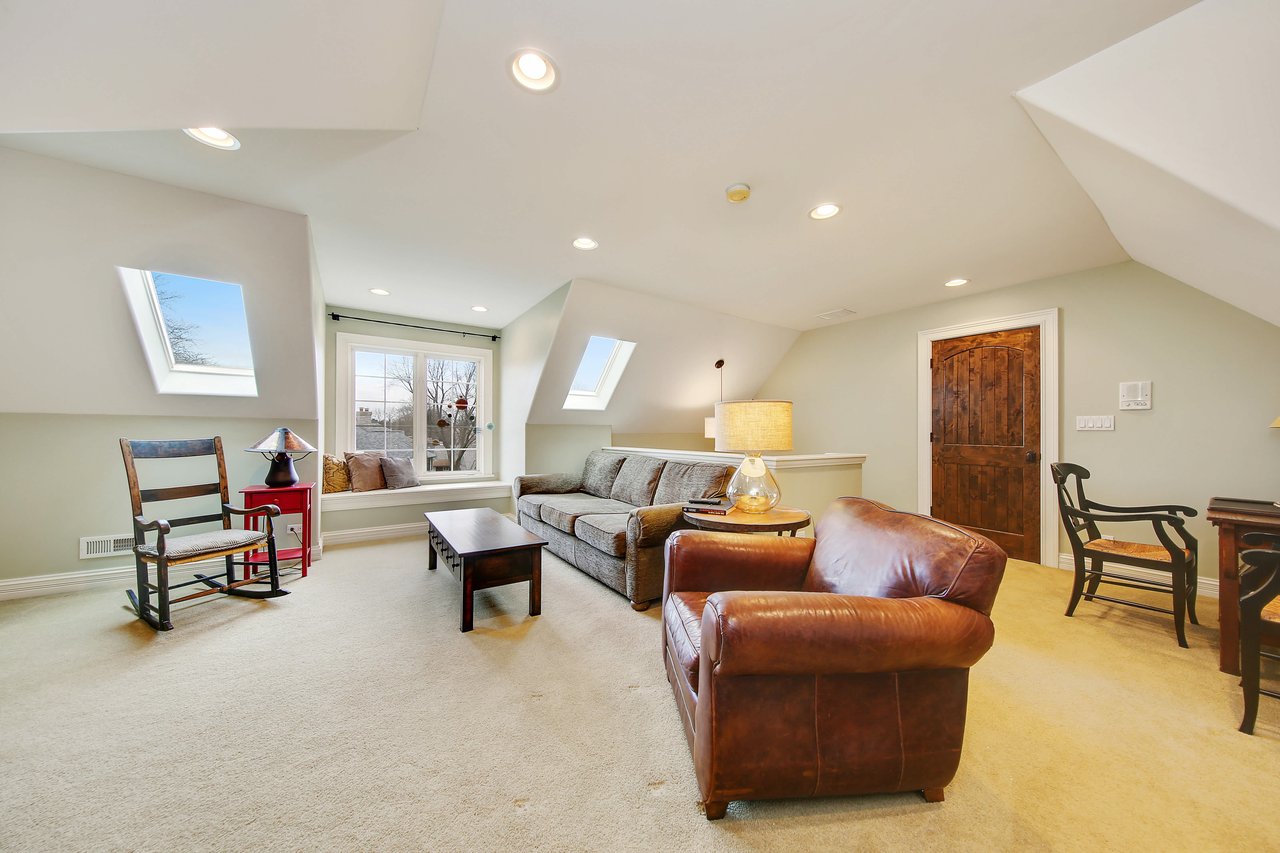 Appointed With Timeless Architecture & Unsurpassed Elegance