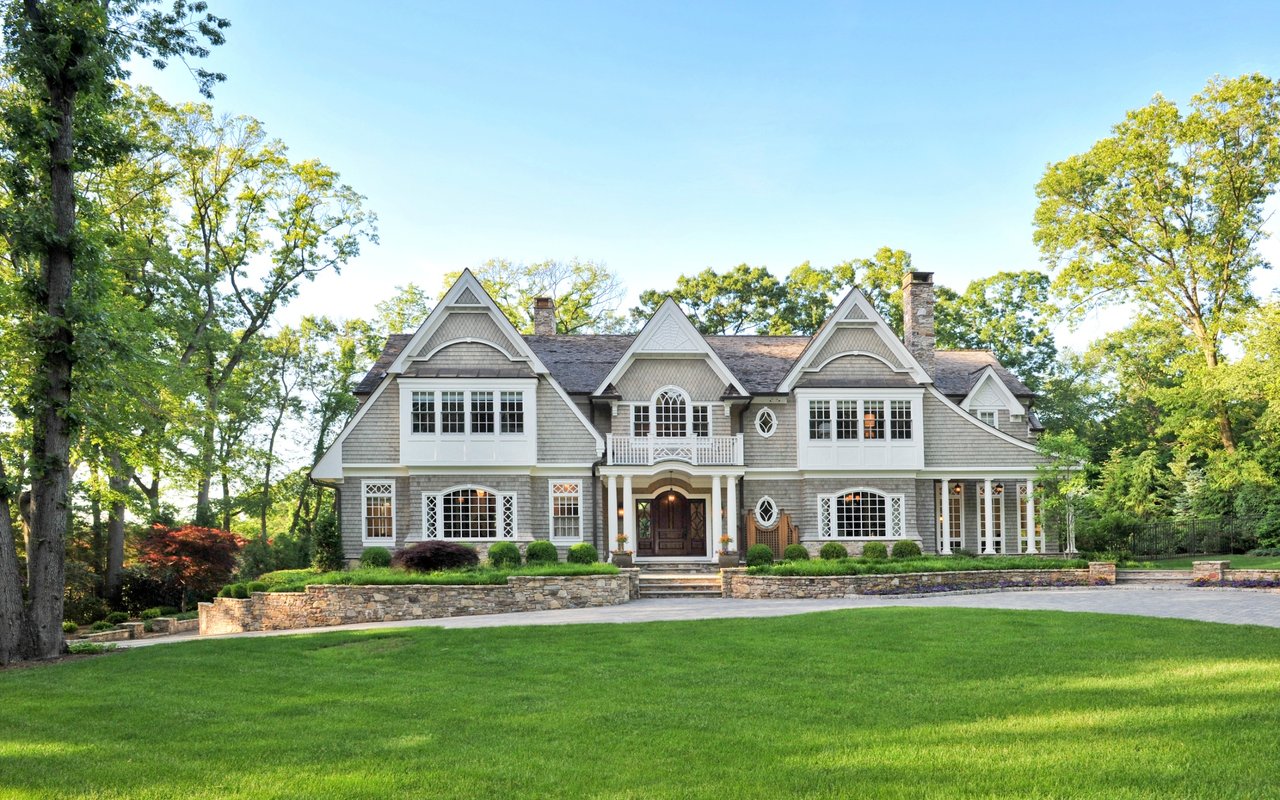 27 Old Woods Rd