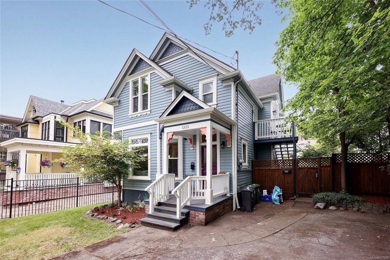 1335 Stanley Ave