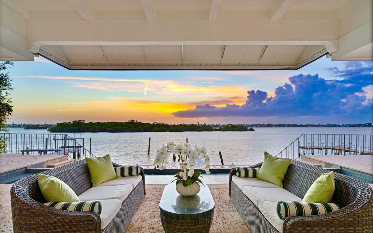 Lovely waterfront backyard with pool on the Palm Beach Intracoastal