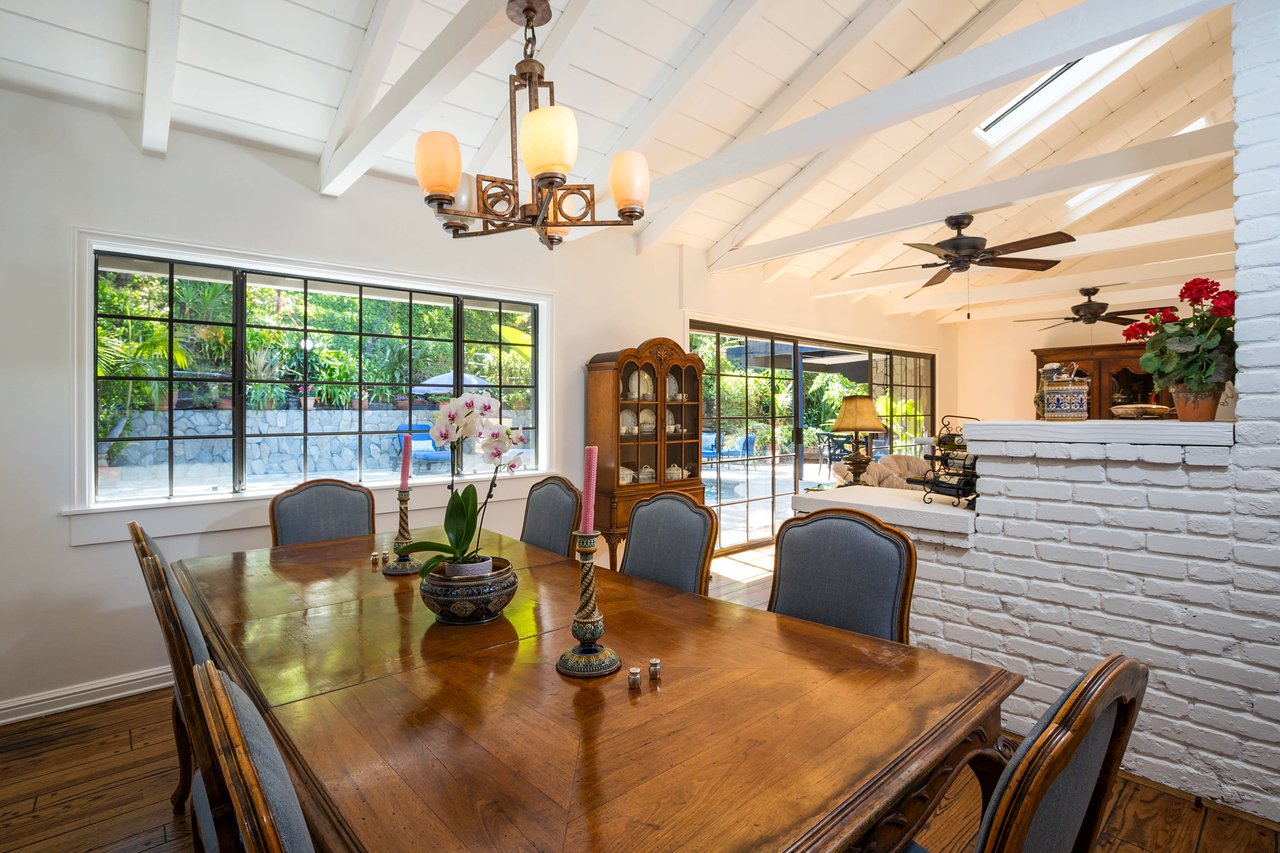 Considerable Country Retreat in the Canyon