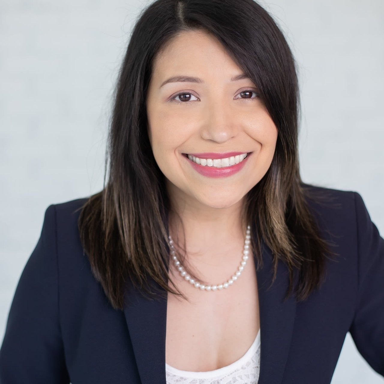 Stephanie  Hernandez