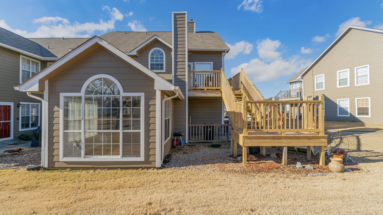 1 Bedroom Condo in Madison City!! Great Price!!