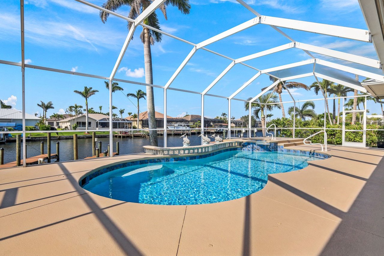 1908 SW 53rd Lane