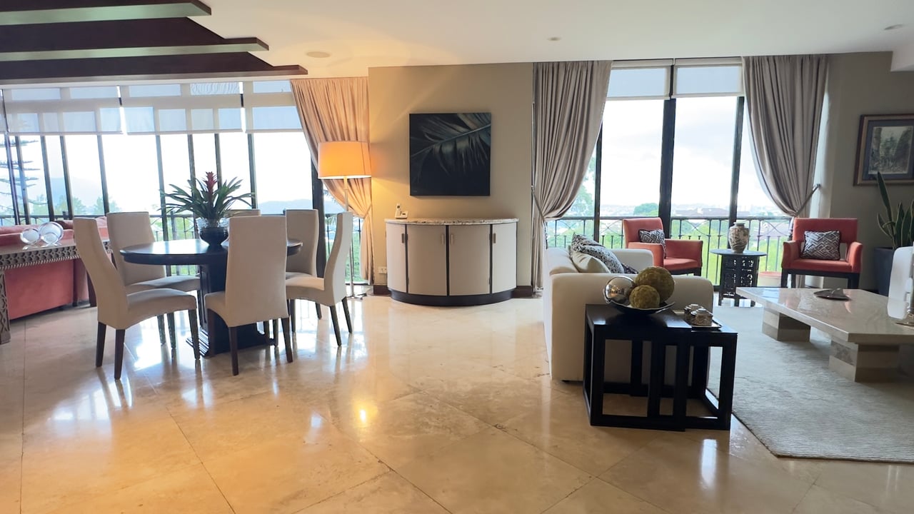 Colonial Luxury Tower Condo, Curridabat, San Jose