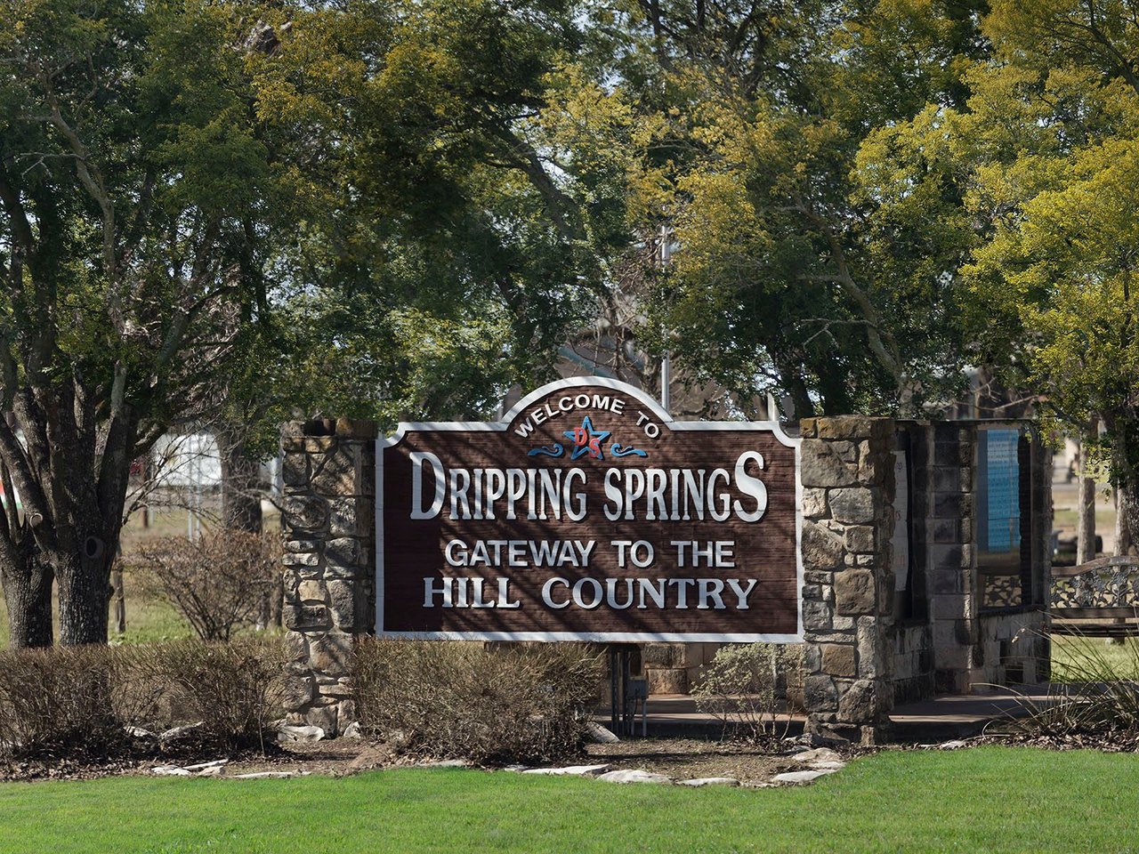 113 Mount Ord Ln, Dripping Springs, Texas 78620
