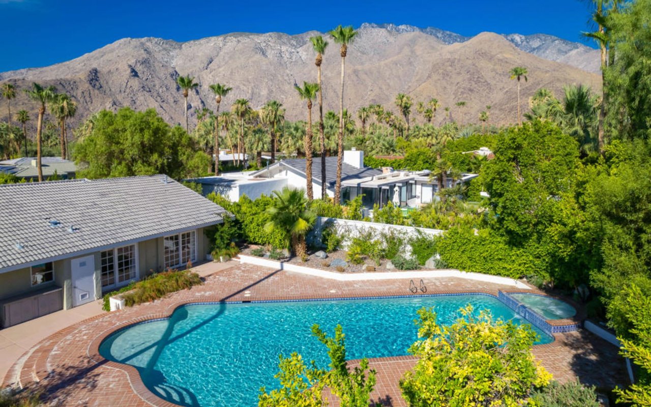 Best Neighborhoods to Live in Palm Springs