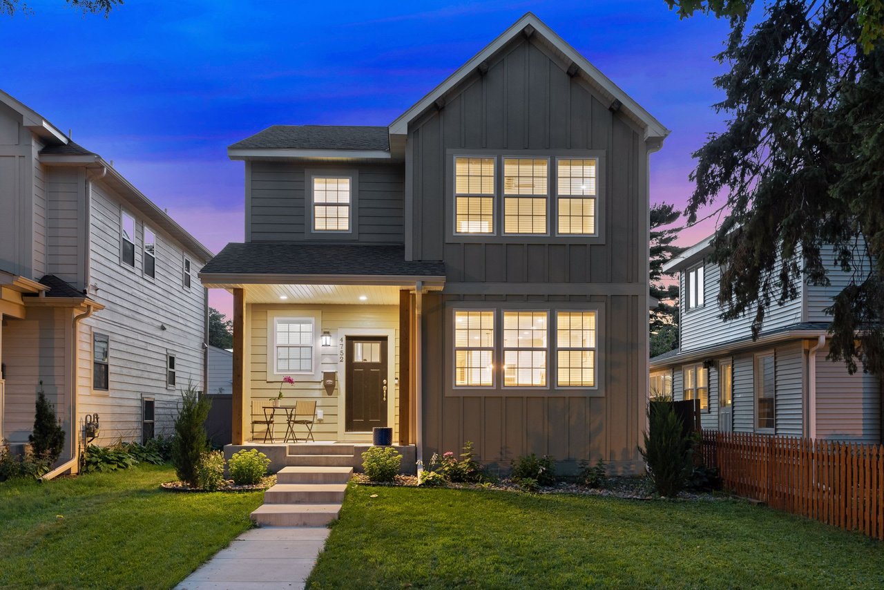 4752 5th Avenue S, Minneapolis