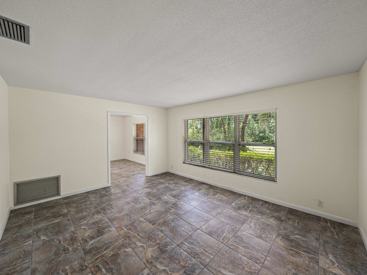 18240 MOUNT OLIVE DR