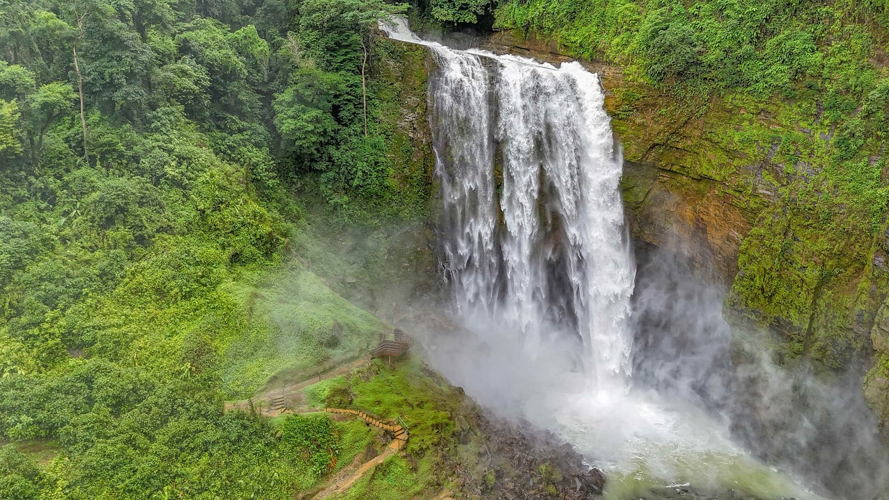 Breathtaking 210 Foot Waterfall on Over 200 Acres of Land in the Lush Hills & Mountains of Perez Zeledon – with SO MANY Additional Development Options!