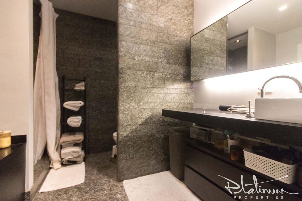 20 Pine Street, Apt 2312