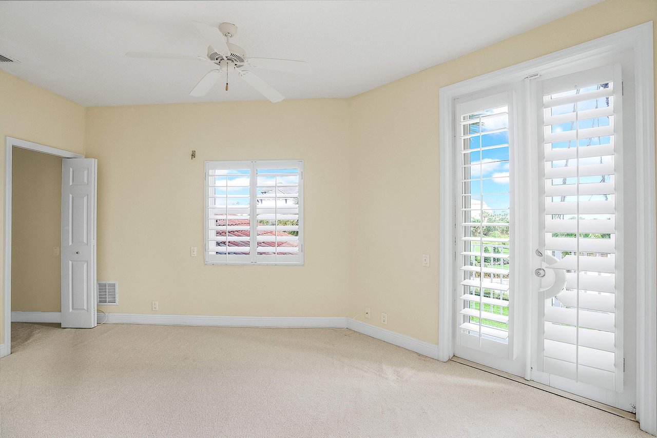 6 Riviera Place, Palm Coast, Florida 32137