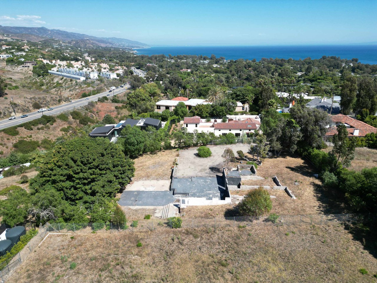 Permitted Malibu Estate Site w/Beach Key