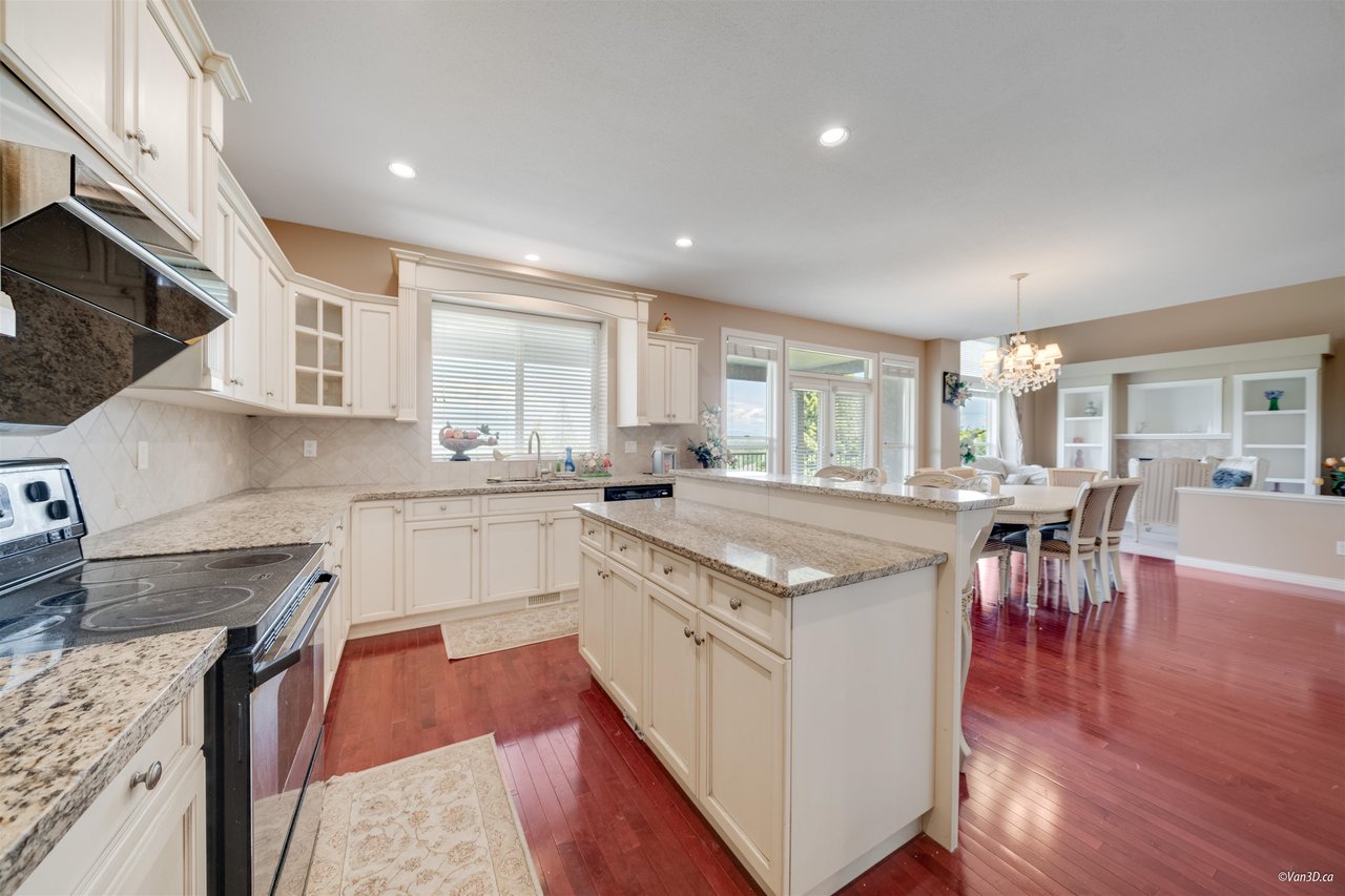 16495 111 Ave