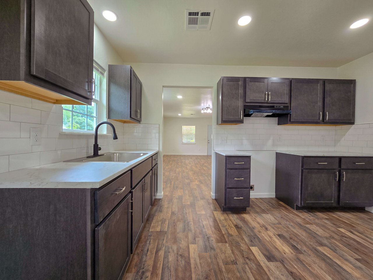 418 N Shawnee