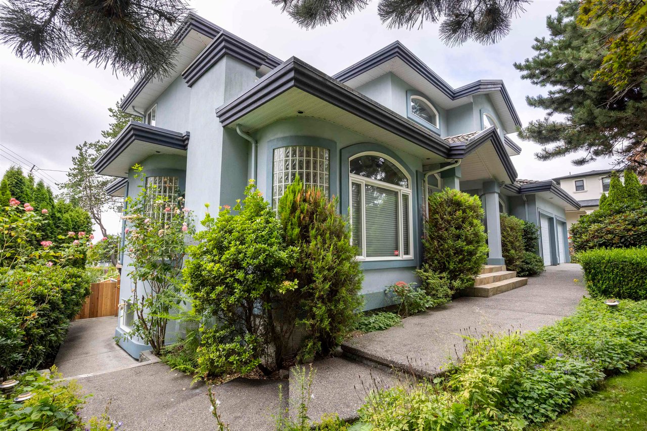 1939 Woolwich Ave