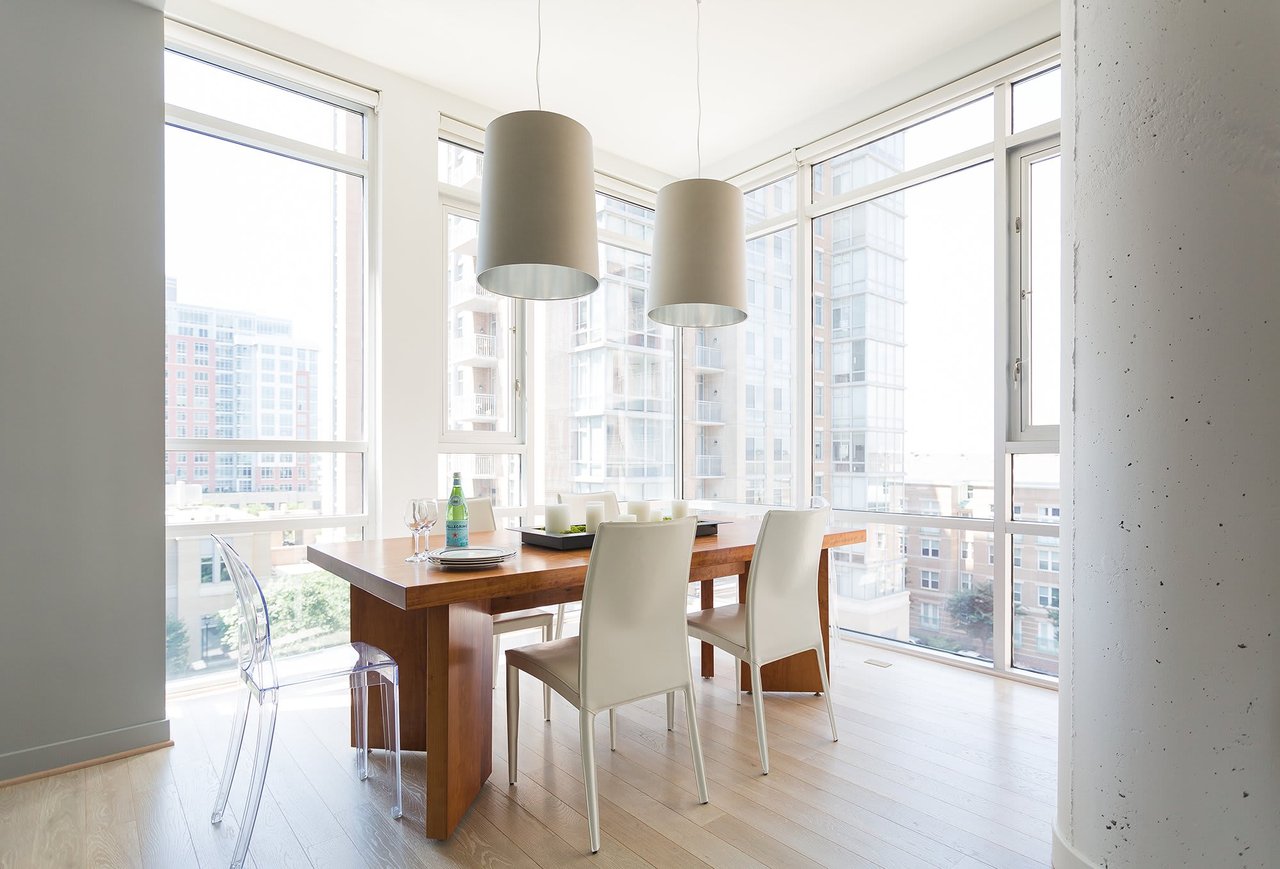 House Tour: A Dapper Dwelling