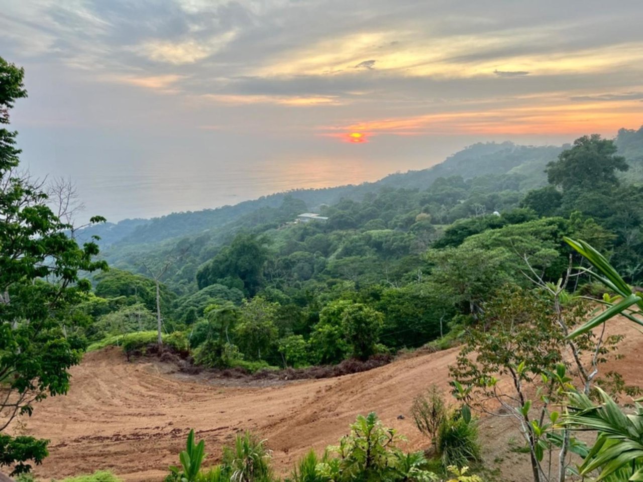 Whale Tail View Parcel, Dominical, Puntarenas