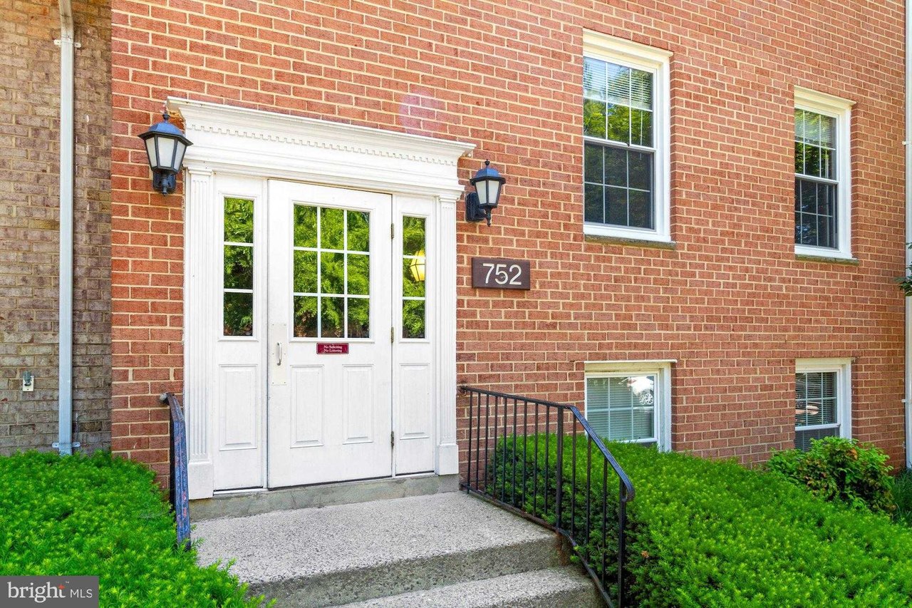 752 QUINCE ORCHARD BOULEVARD Unit 752-P1