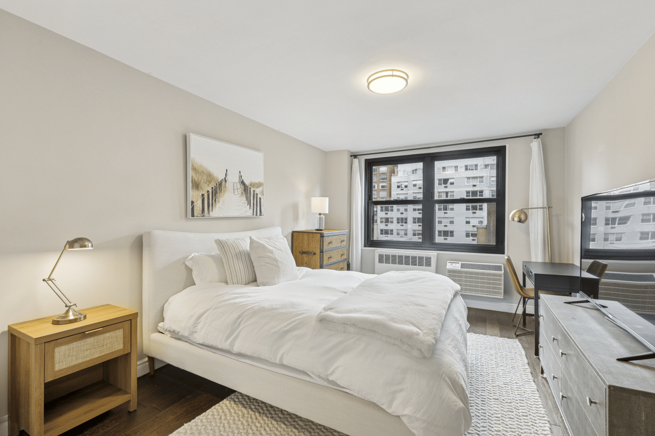 315 East 70th Street, Apt 9A