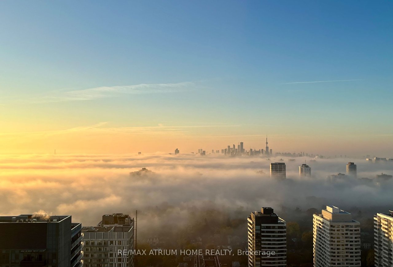 MIDTOWN LUXURY 