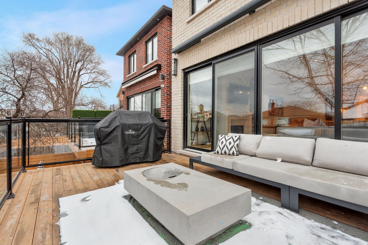 Lawrence Avenue & Blackcreek - Detached