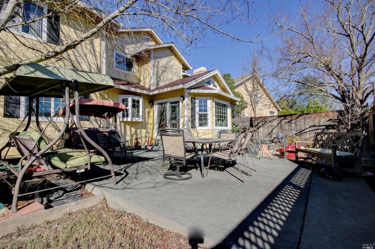 236 Belfiore Ln