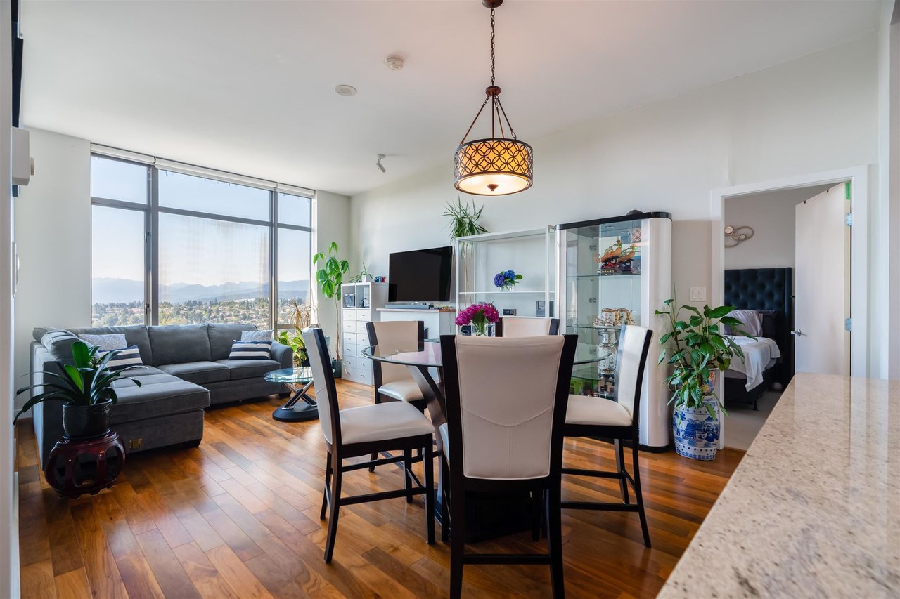 2706-280 Ross Dr