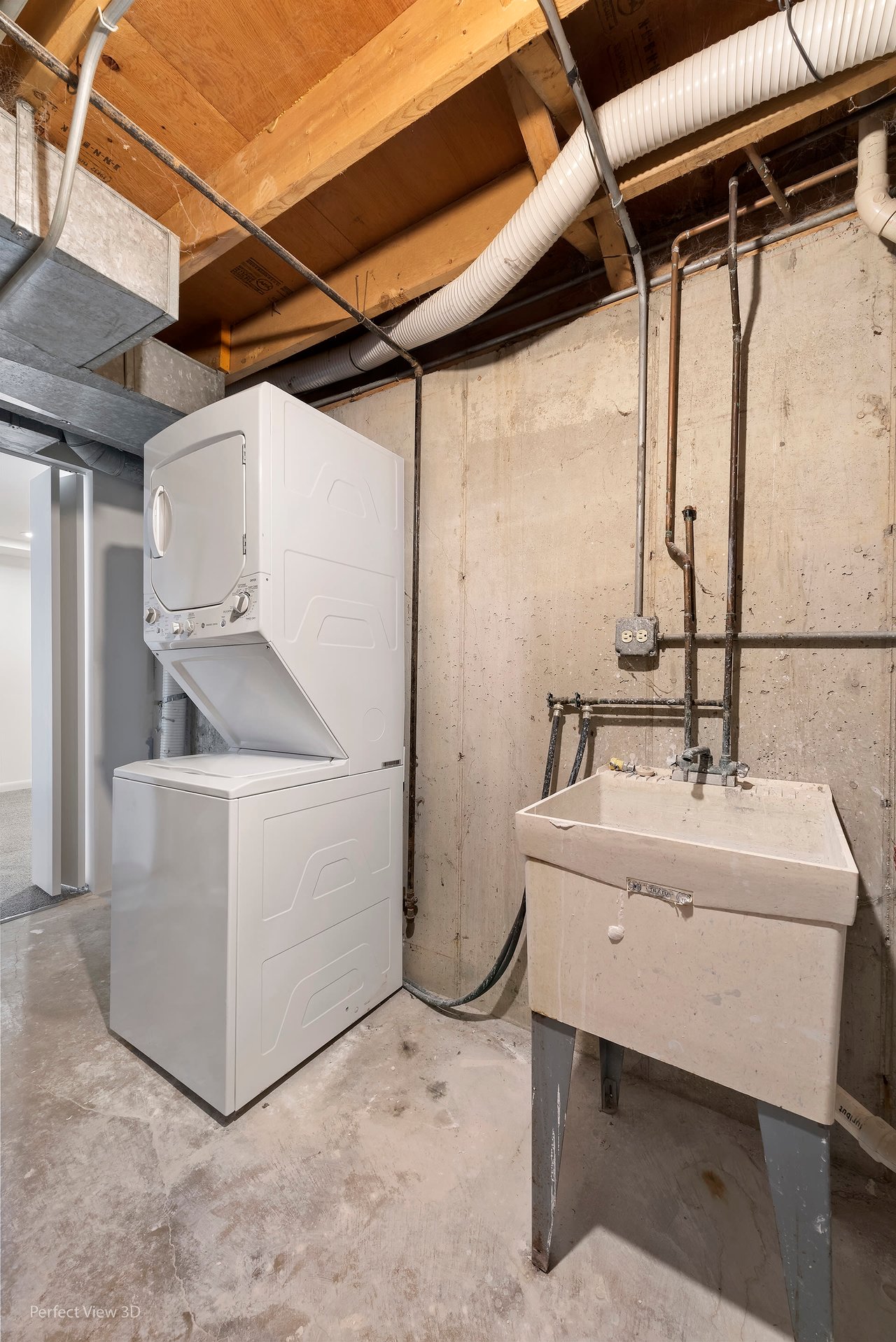 1506 Columbia Ct, Elk Grove Village, IL 60007