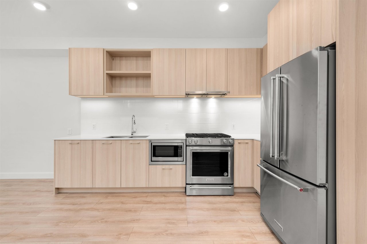 305-721 Anskar Ct
