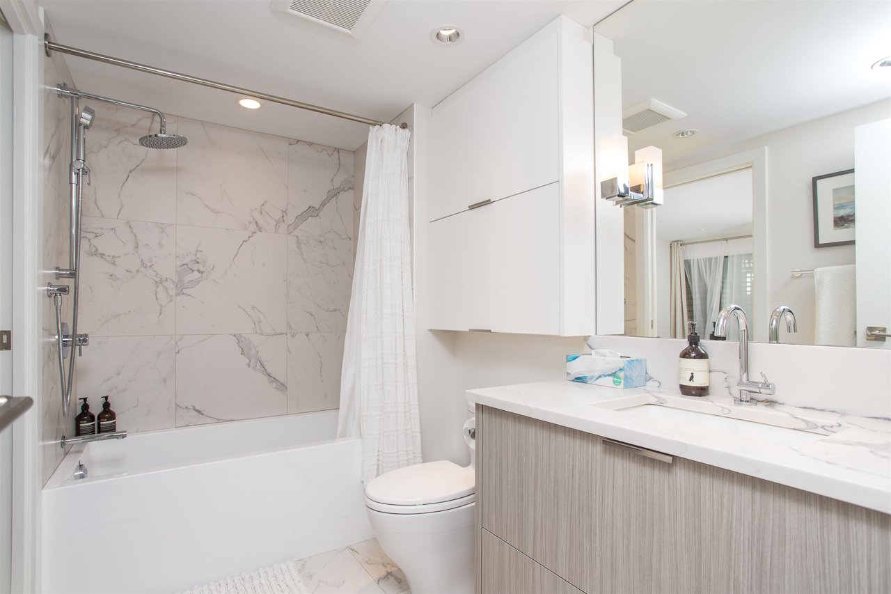 34-2242 Folkestone Wy