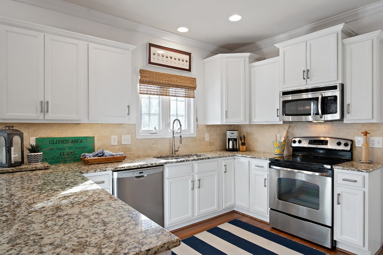 1407 Lundy Terrace