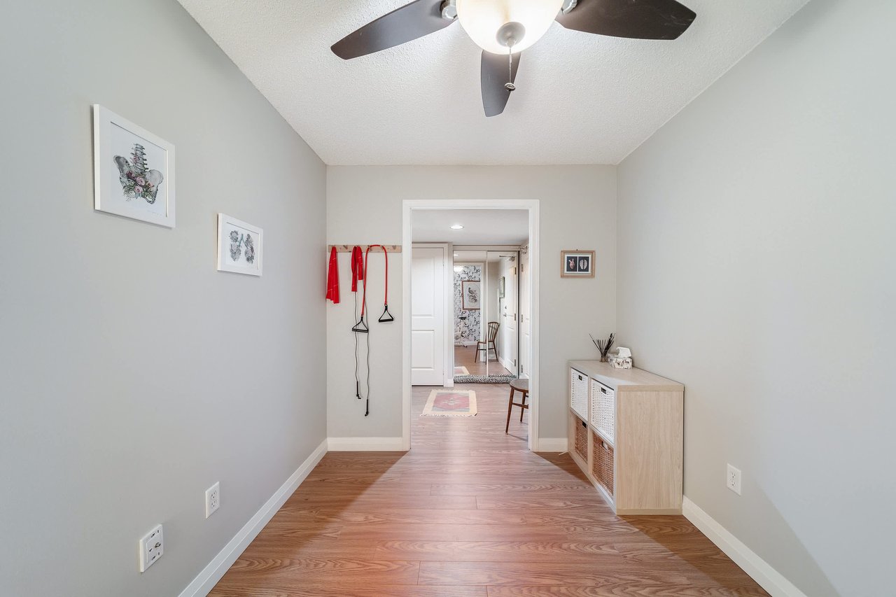 15 Stafford Street #401