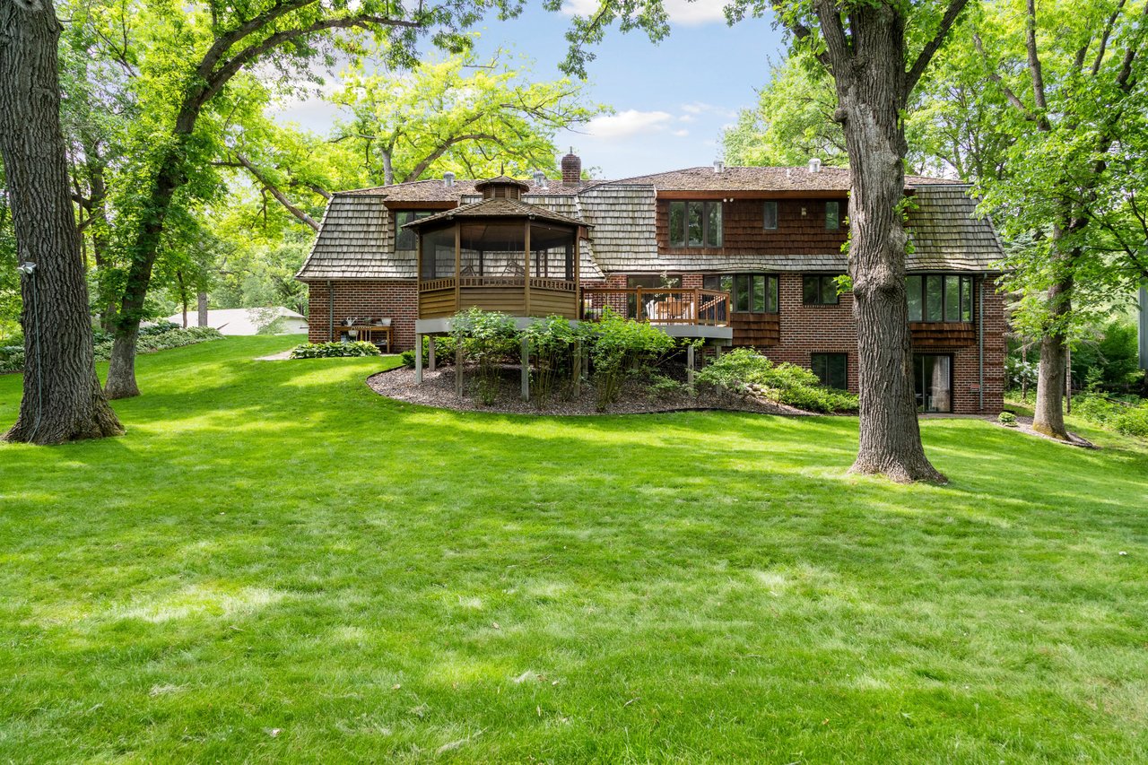 Here It Is! Close in Wayzata Home with Every Amenity!