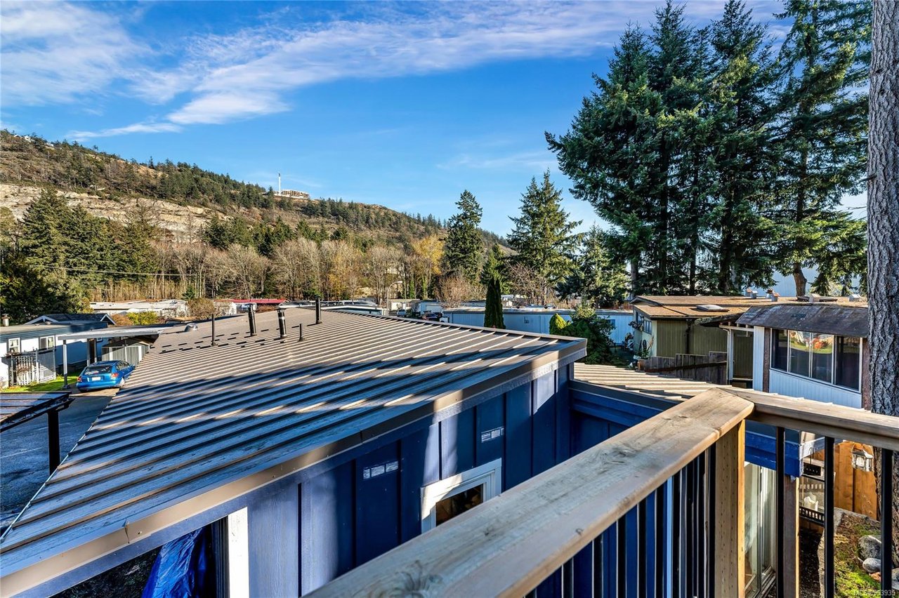 22-2807 Sooke Lake Rd