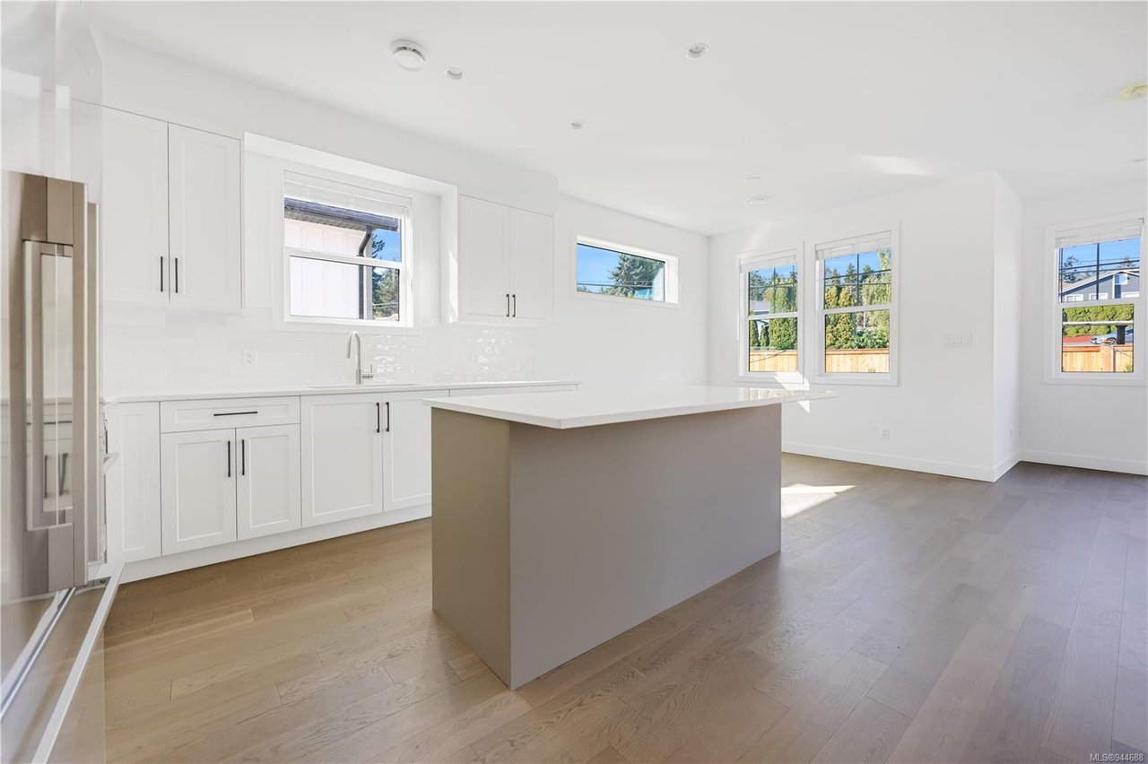 7046 Central Saanich Rd, Central Saanich