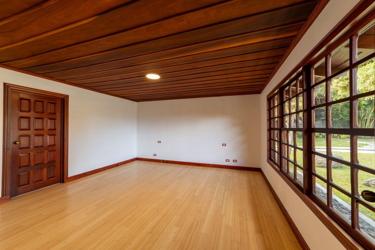 Private Gated Guest House Estate, Escazu, San Jose