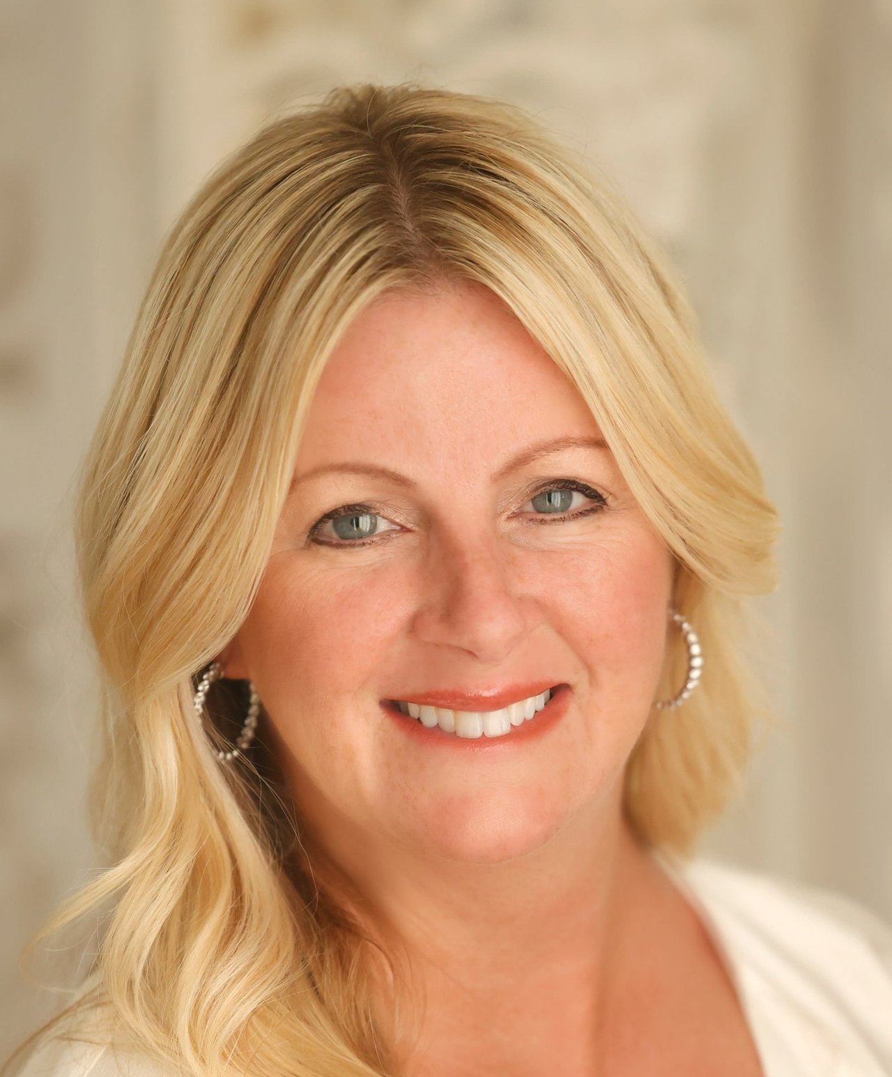 Diana Dolan