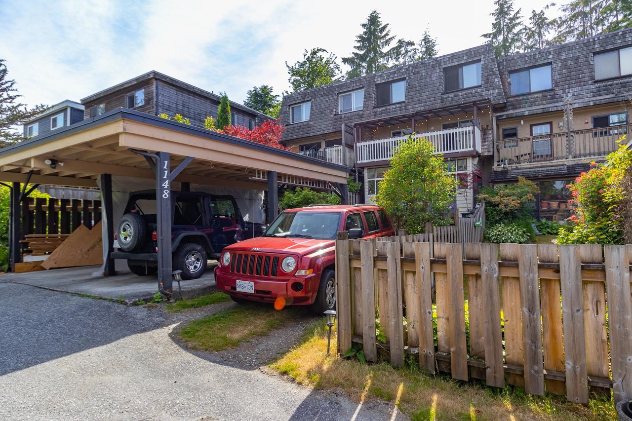 1148 Deep Cove Road, North Vancouver