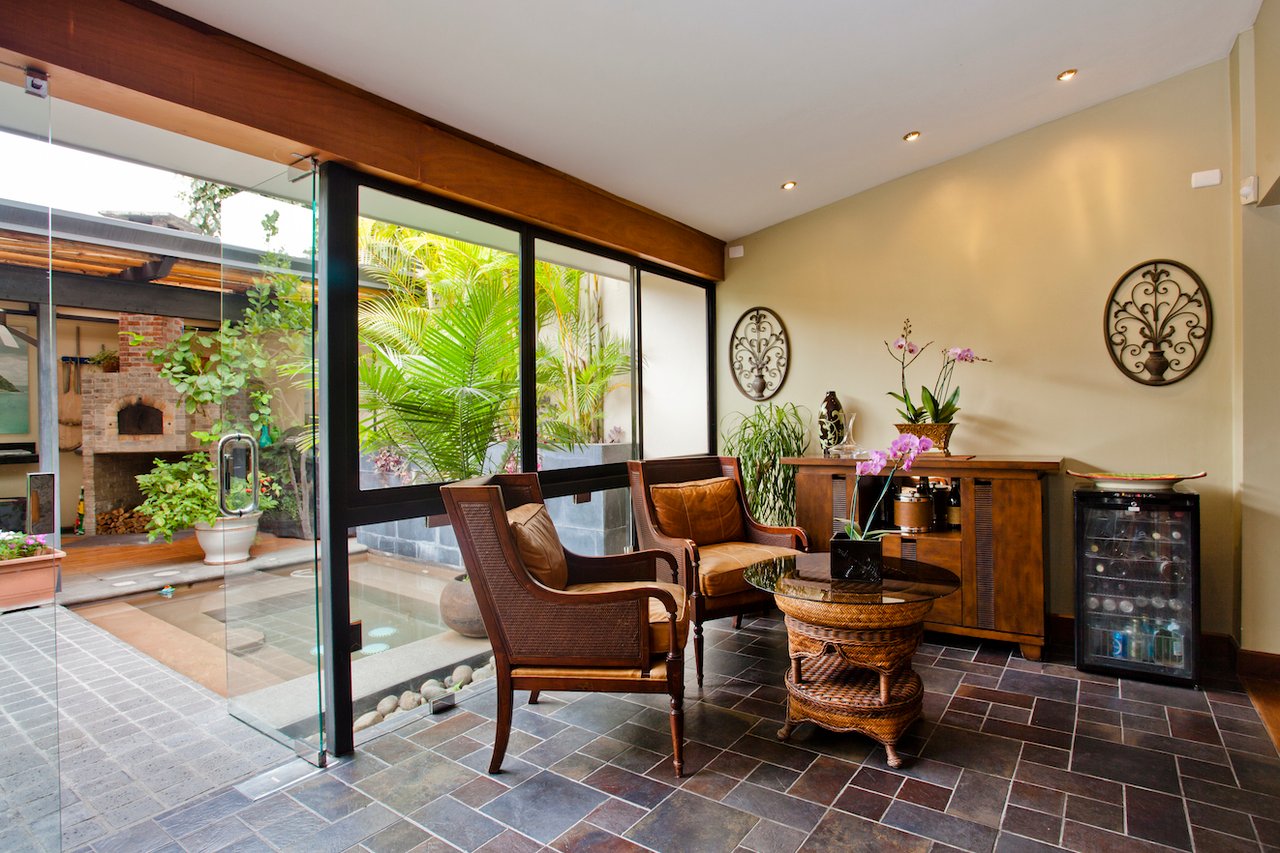 Remodeled Garden Townhome, Escazu, San Jose