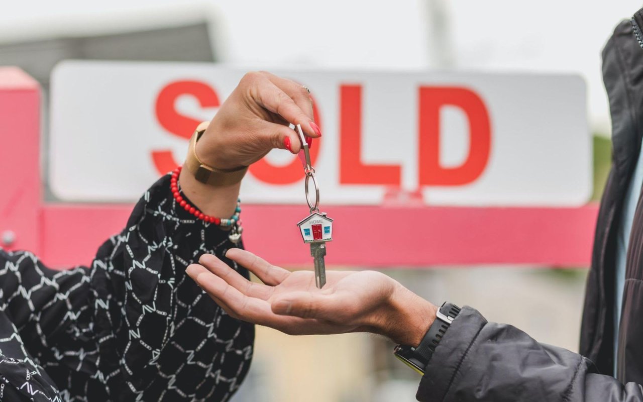 How to Jump-Start the Home Selling Process in 7 Steps