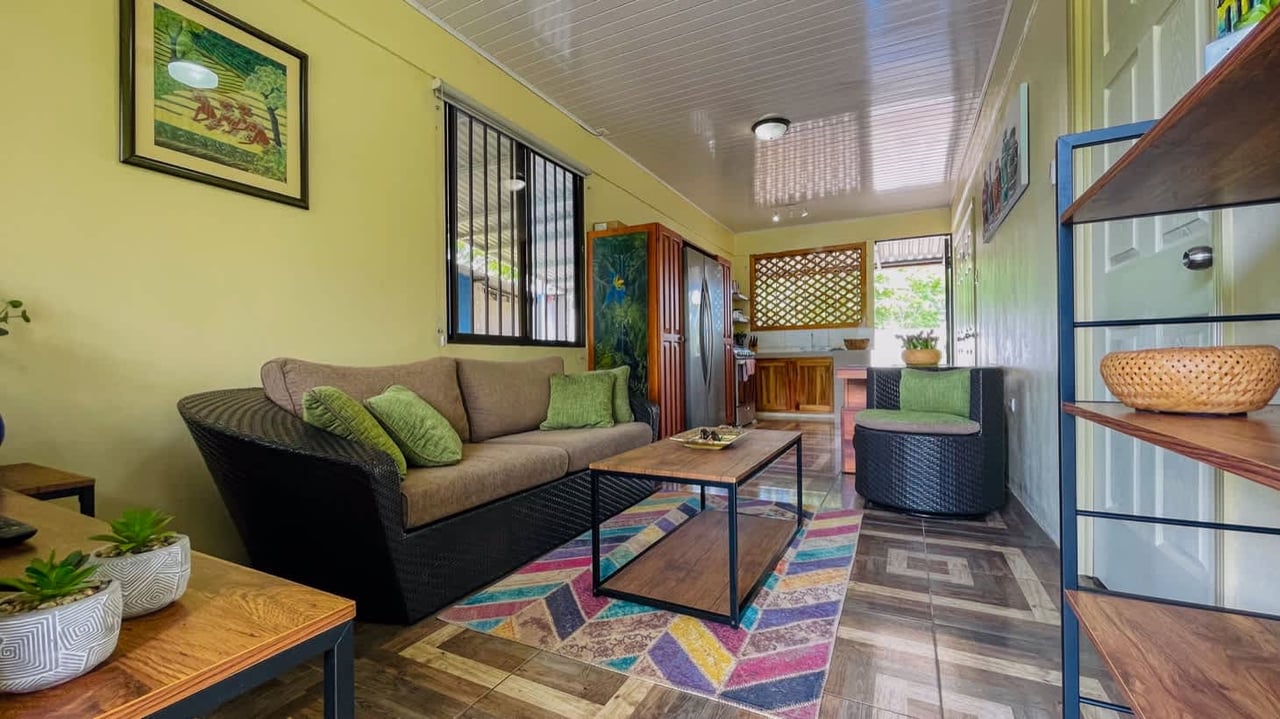 Affordable Gem in the Heart of Bahia Uvita’s Beachside Community