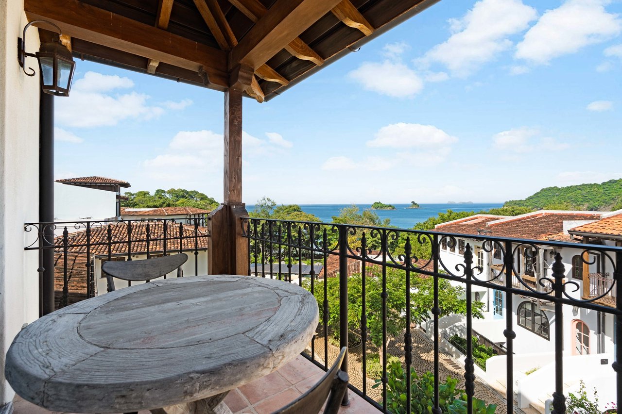 Refined Beach Colonial Residence, Flamingo, Guanacaste